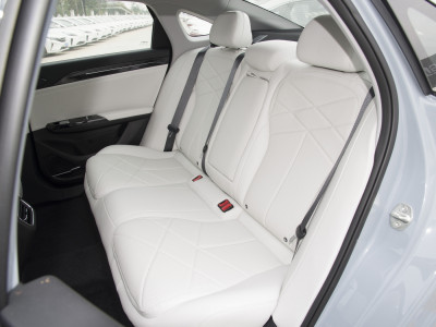 Geely Galaxy L6  Фото №10